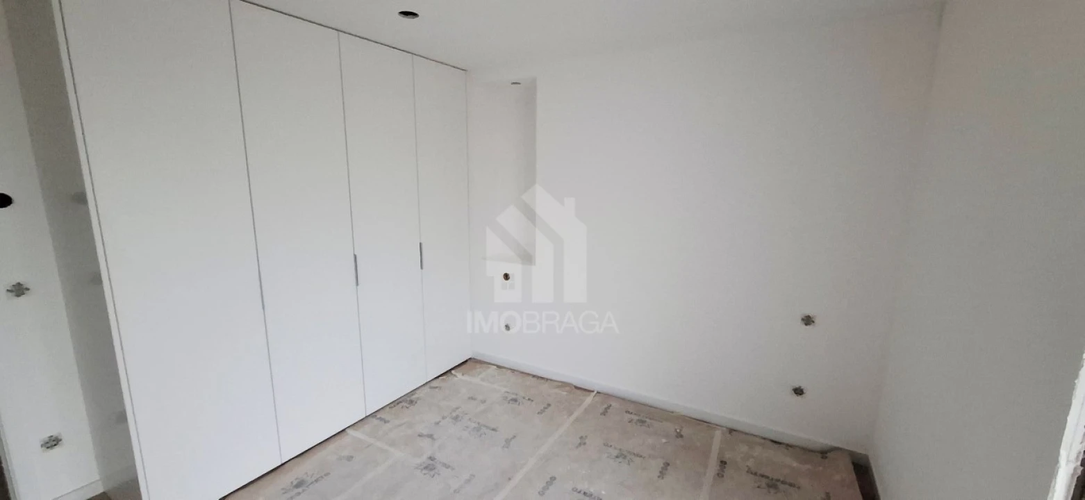 Apartamento T1 para Venda em Real, Dume e Semelhe Foto 5