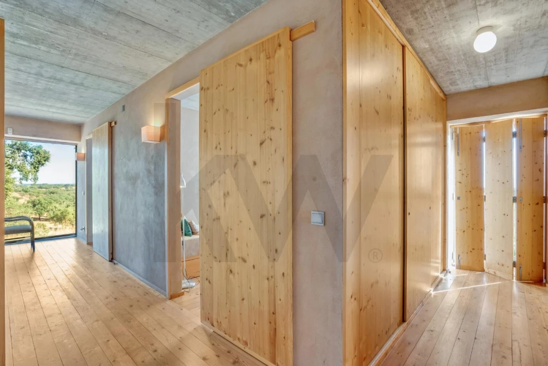 Moradia T5 para Venda em Salvada e Quintos Foto 26