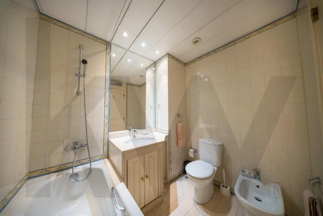 Apartamento T2 para Venda em São Domingos de Benfica Foto 11