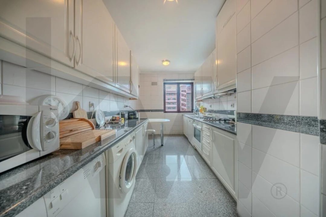 Apartamento T2 para Venda em São Domingos de Benfica Foto 22