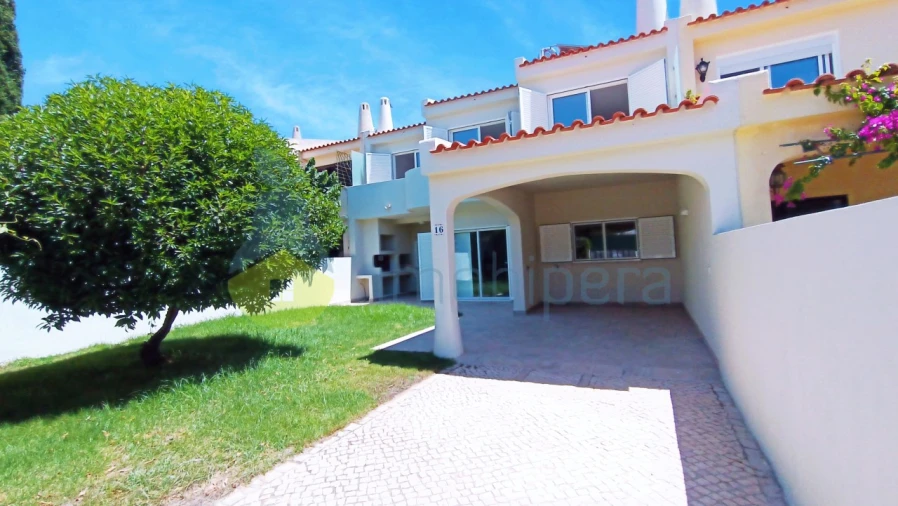 Moradia T3 para Venda em Albufeira e Olhos de Água Foto 1