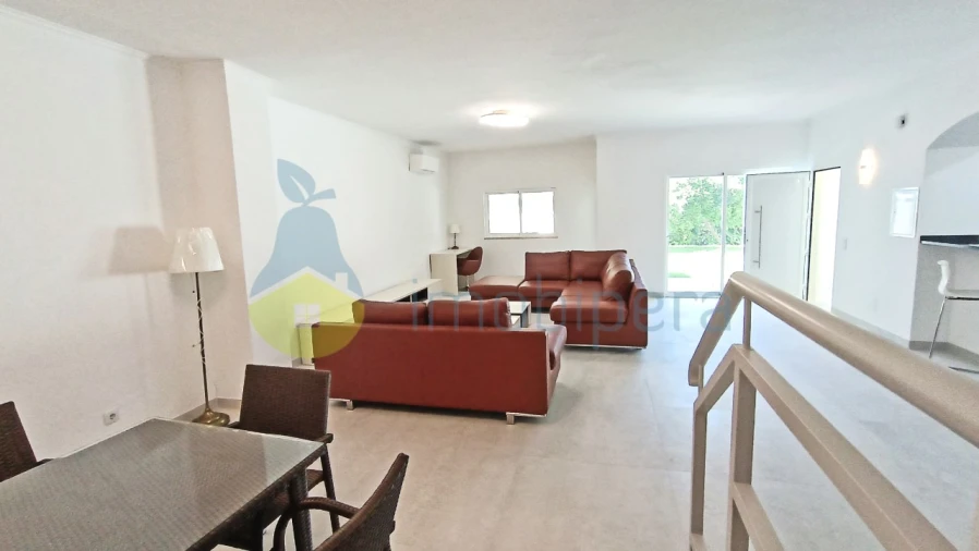 Moradia T3 para Venda em Albufeira e Olhos de Água Foto 6