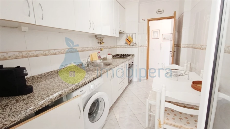 Apartamento T2 para Venda em Armação de Pera Foto 13