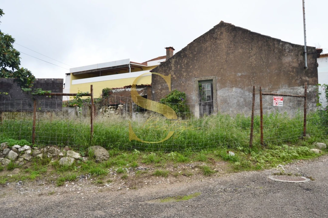 Moradia T6 para Venda em Torres Novas (São Pedro), Lapas e Ribeira Branca Foto 2