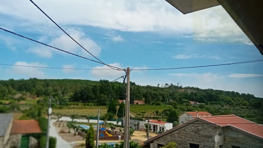 Moradia T3 para Venda em Fornos de Algodres Foto 17