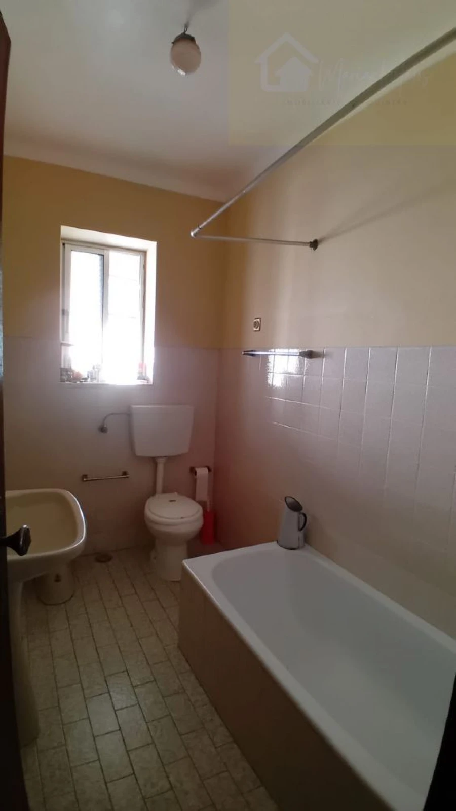 Moradia T3 para Venda em Fornos de Algodres Foto 15