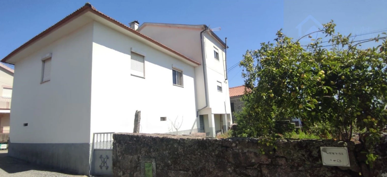 Moradia T3 para Venda em Fornos de Algodres Foto 3