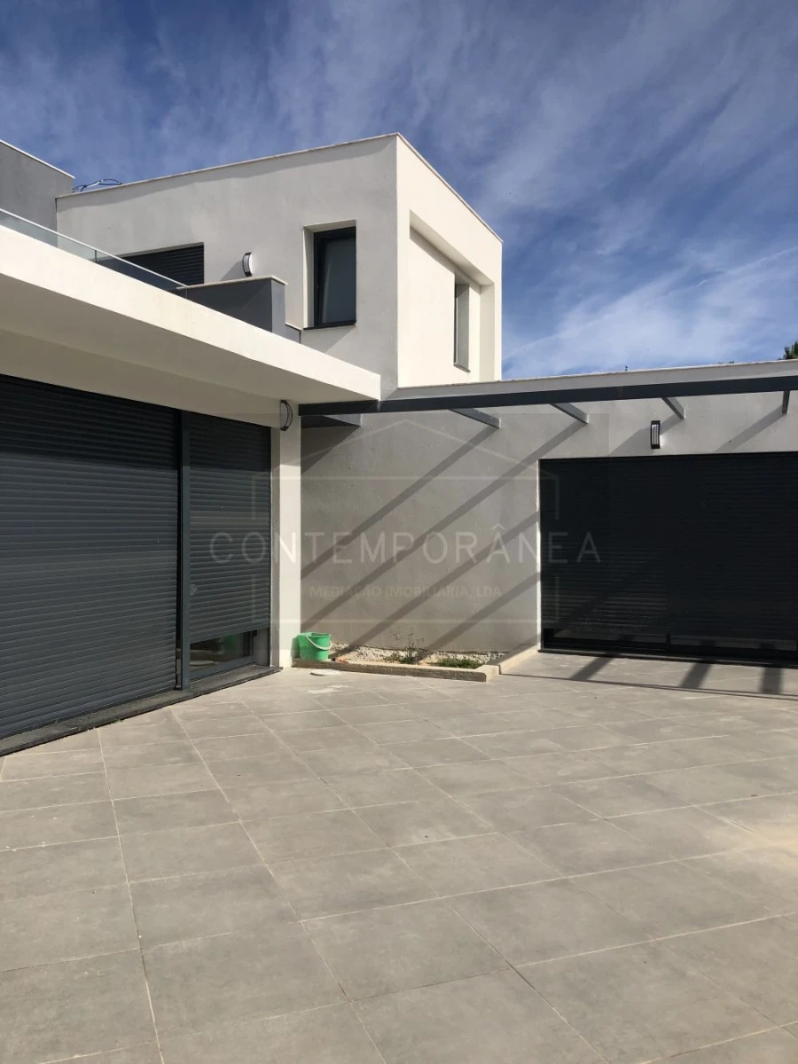 Moradia T4 para Venda em Albufeira e Olhos de Água Foto 33