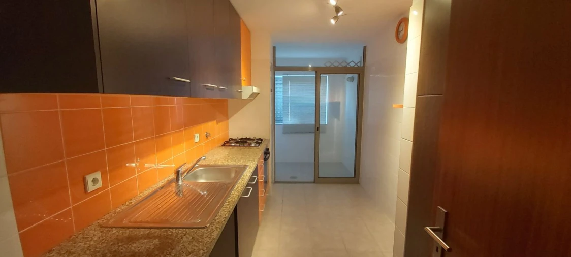 Apartamento T2 para Venda em Aradas Foto 1
