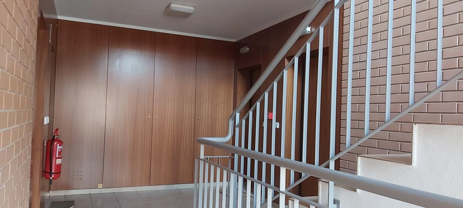 Apartamento T2 para Venda em Aradas Foto 11