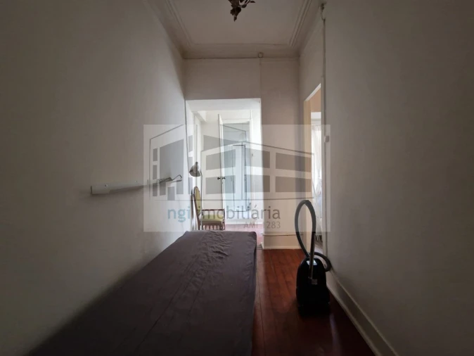 Apartamento T1 para Arrendamento em Misericórdia Foto 10