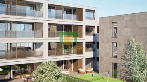 Apartamento T1 para Venda em Estreito de Camara de Lobos