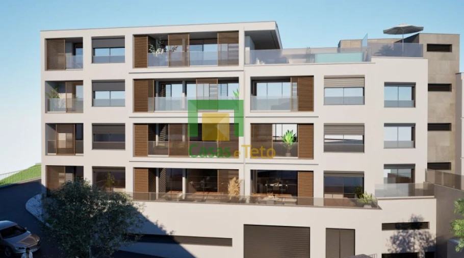 Apartamento T1 para Venda em Estreito de Camara de Lobos Foto 4