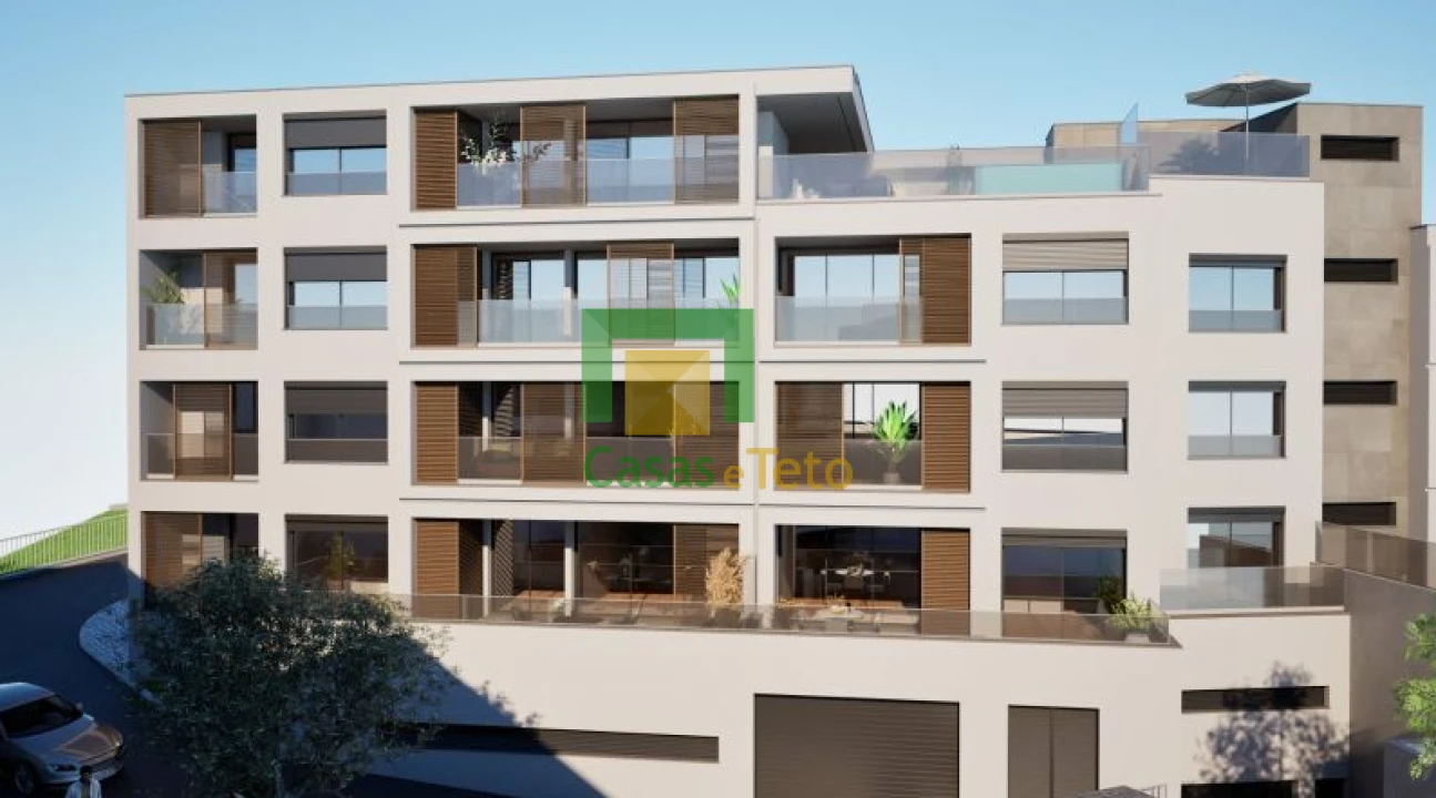 Apartamento T1 para Venda em Estreito de Camara de Lobos Foto 4
