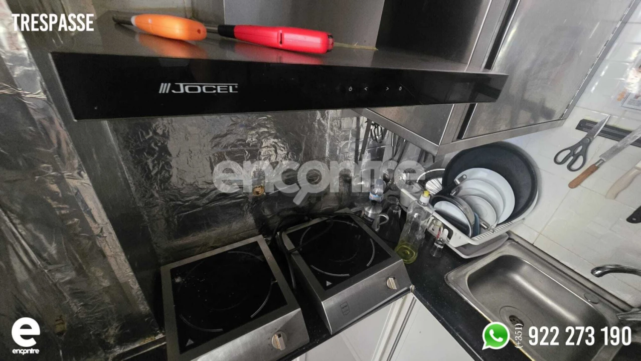 Loja para Trespasse em Águas Livres Foto 4