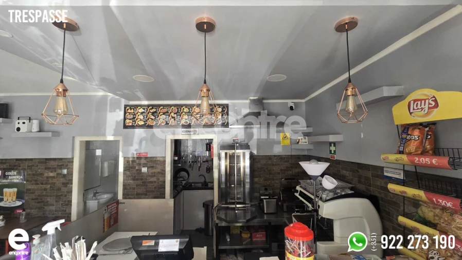 Loja para Trespasse em Águas Livres Foto 33