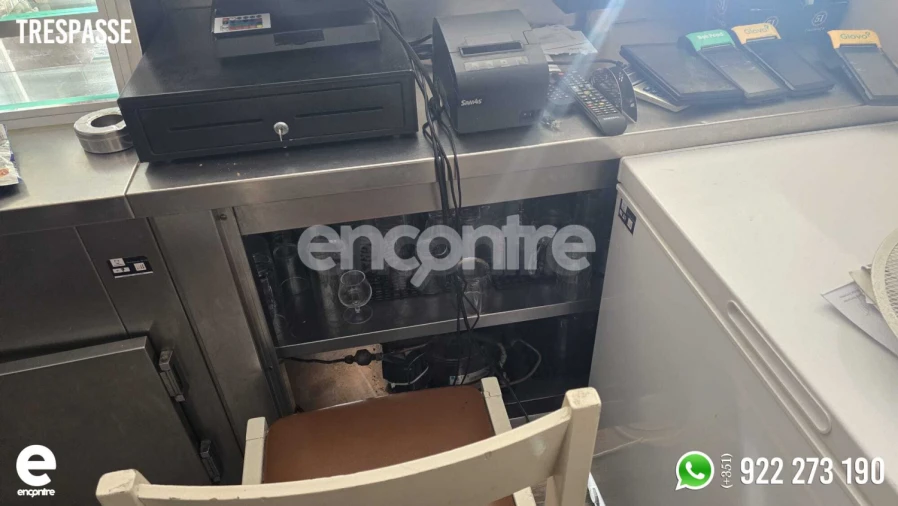 Loja para Trespasse em Águas Livres Foto 13