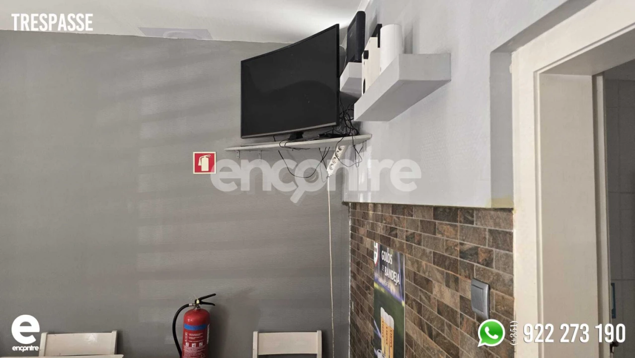 Loja para Trespasse em Águas Livres Foto 39