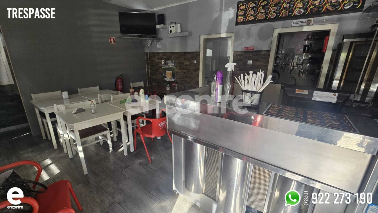 Loja para Trespasse em Águas Livres Foto 27