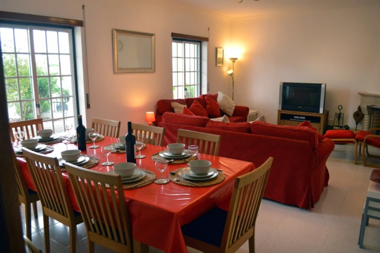 Moradia T4 para Venda em Santa Maria, São Pedro e Sobral da Lagoa Foto 7