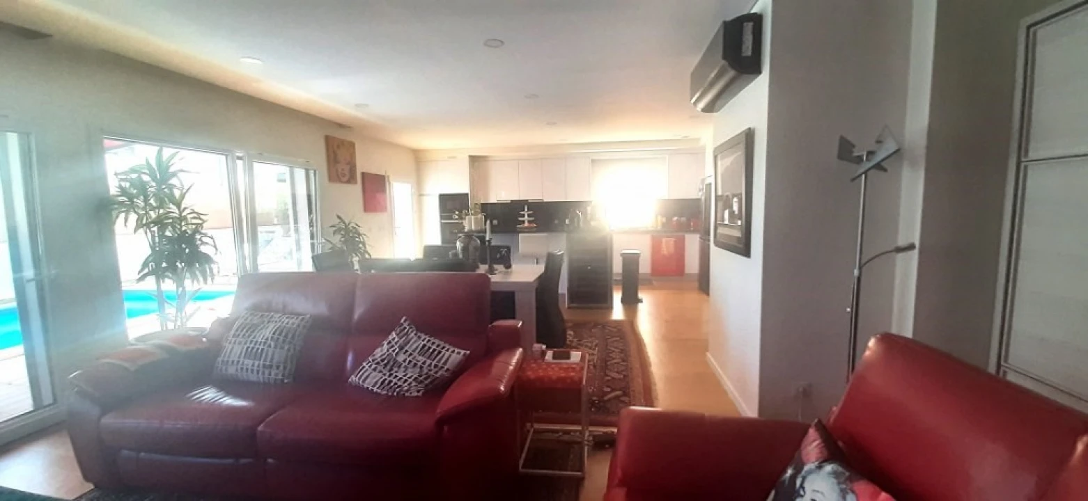 Moradia T4 para Venda em Tornada e Salir do Porto Foto 6