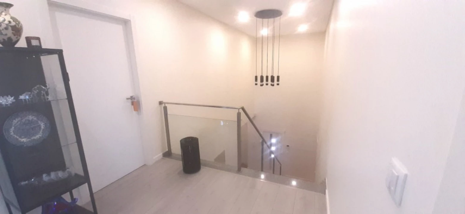 Moradia T4 para Venda em Tornada e Salir do Porto Foto 8