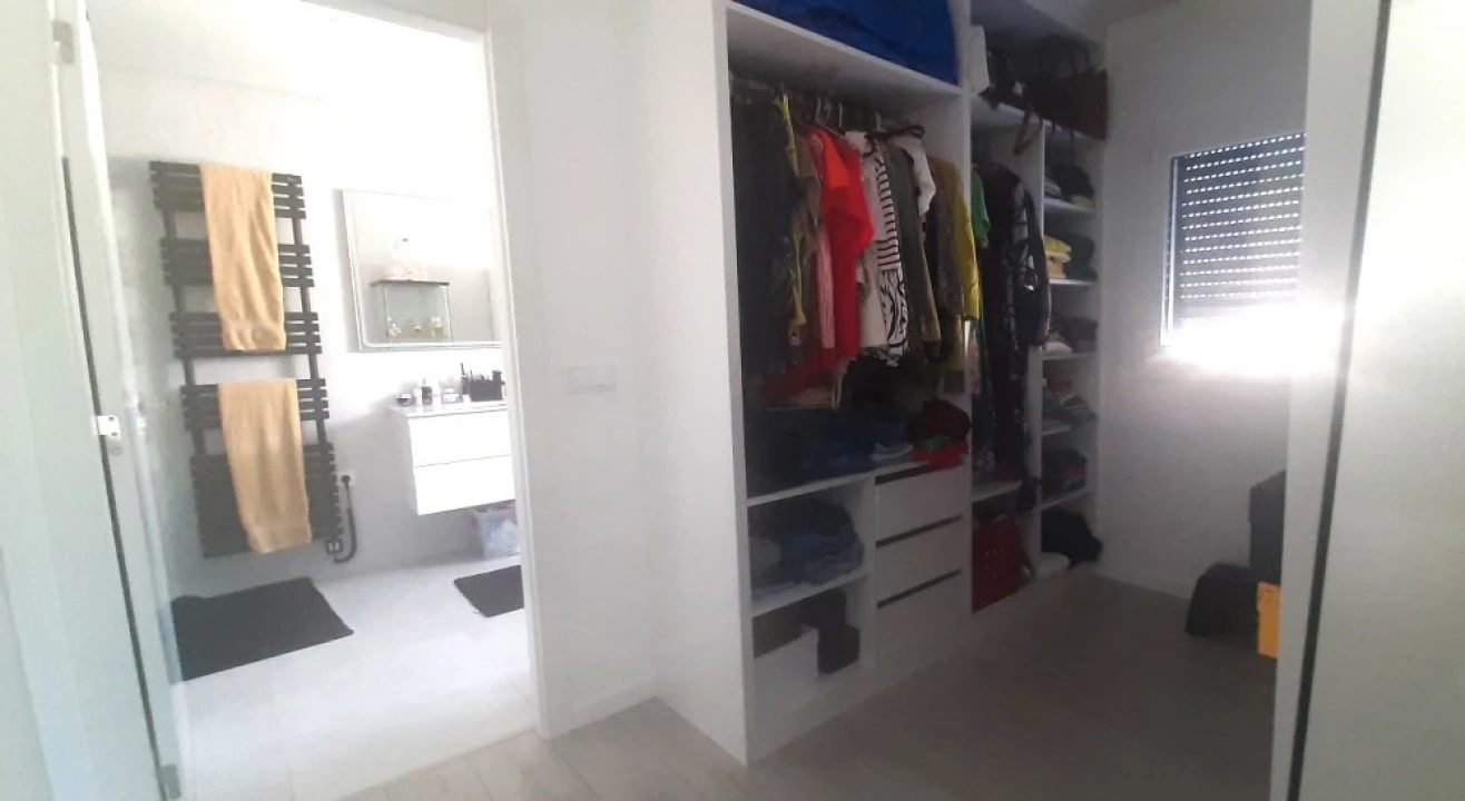 Moradia T4 para Venda em Tornada e Salir do Porto Foto 10