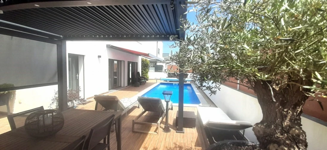 Moradia T4 para Venda em Tornada e Salir do Porto Foto 1