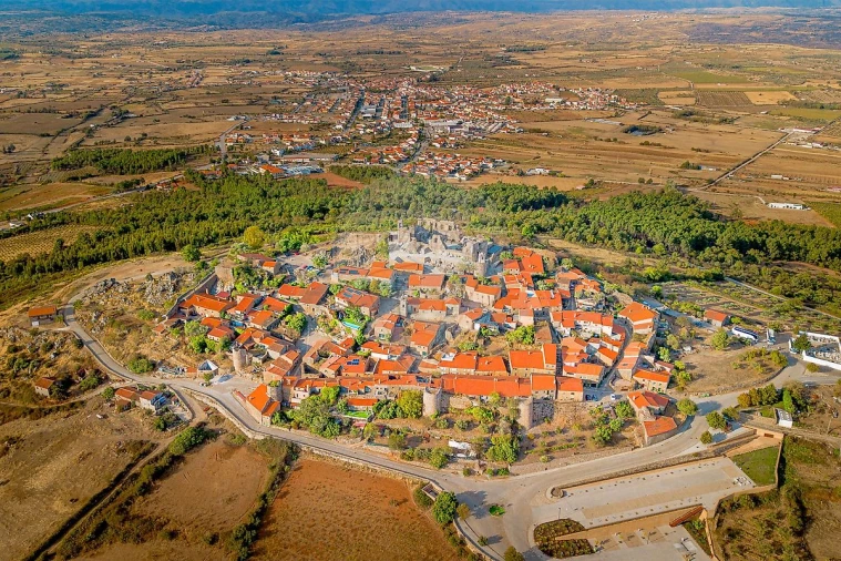 Moradia T4 para Venda em Castelo Rodrigo Foto 43