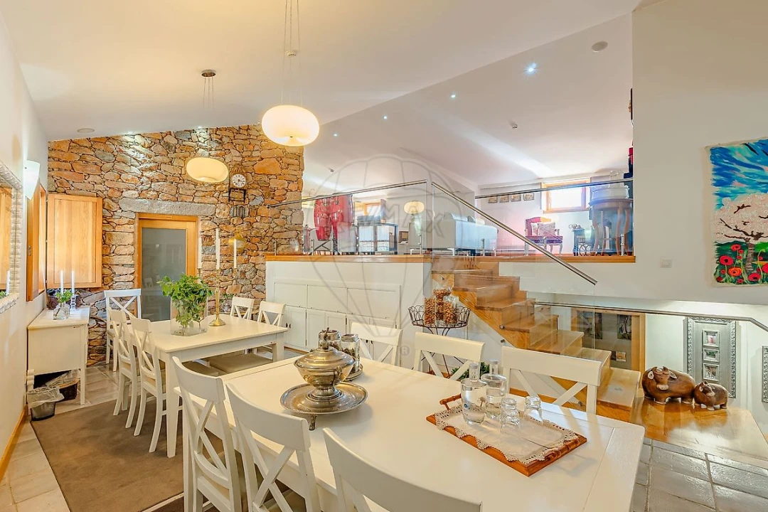 Moradia T4 para Venda em Castelo Rodrigo Foto 1