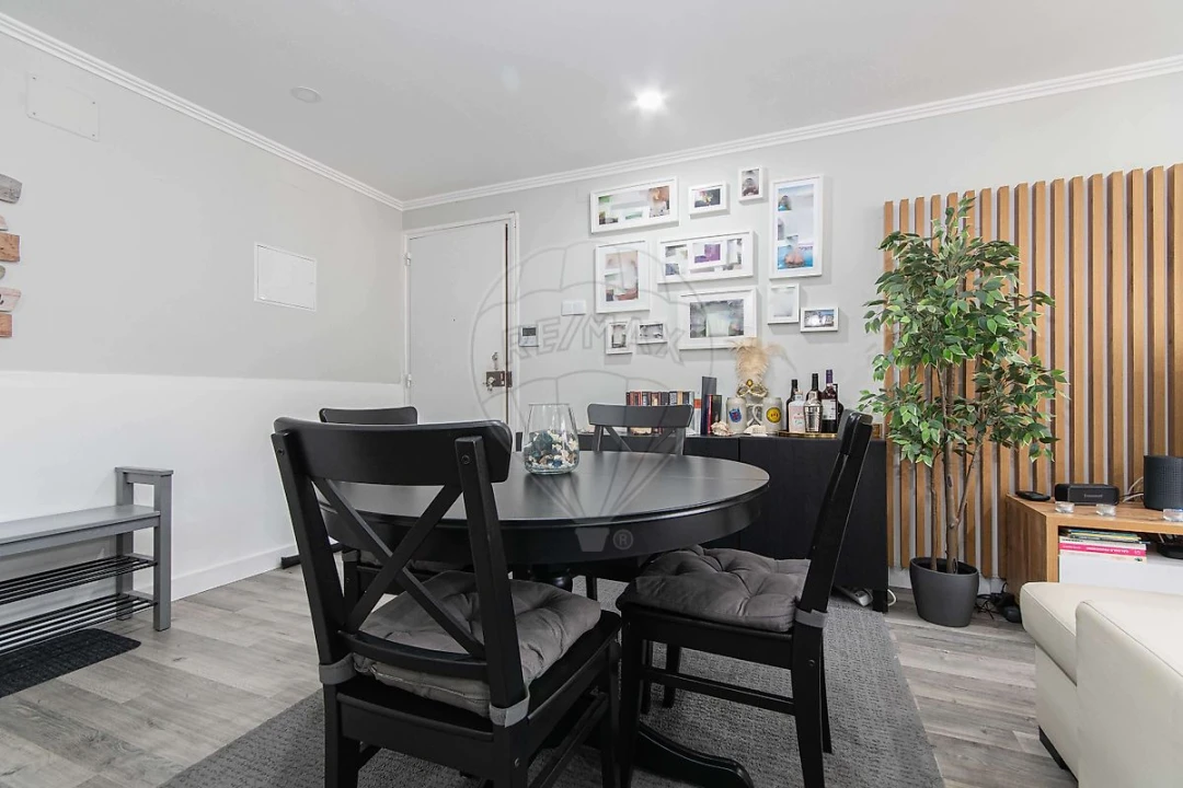 Apartamento T2 para Venda em Alhandra, São João dos Montes e Calhandriz Foto 4