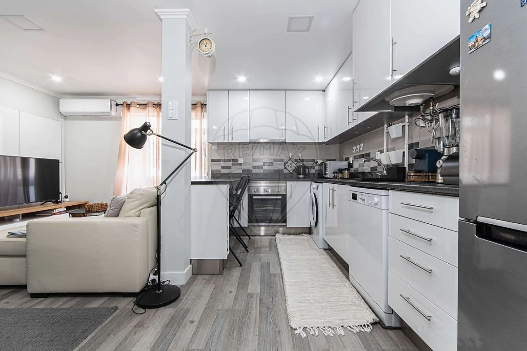 Apartamento T2 para Venda em Alhandra, São João dos Montes e Calhandriz Foto 9