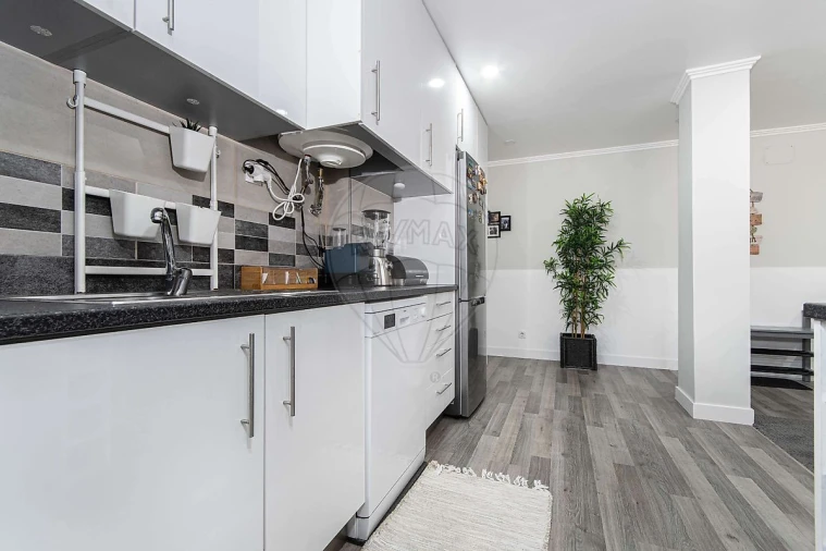 Apartamento T2 para Venda em Alhandra, São João dos Montes e Calhandriz Foto 11