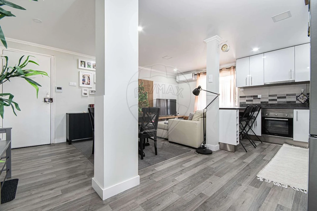 Apartamento T2 para Venda em Alhandra, São João dos Montes e Calhandriz Foto 6