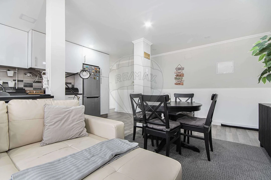 Apartamento T2 para Venda em Alhandra, São João dos Montes e Calhandriz Foto 5