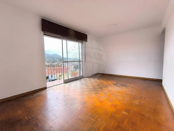 Apartamento T3 para Venda em Algueirão-Mem Martins