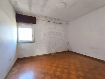 Apartamento T3 para Venda em Algueirão-Mem Martins