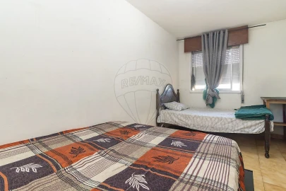 Apartamento T2 para Venda em Corroios