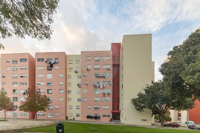 Apartamento T2 para Venda em Corroios
