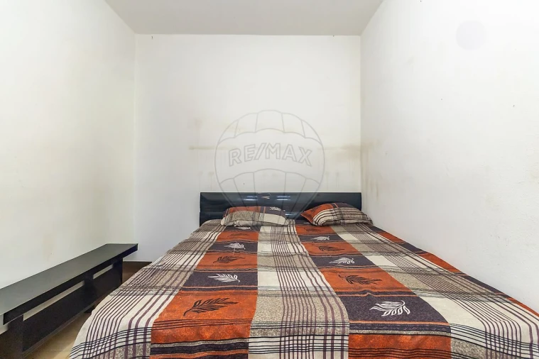 Apartamento T2 para Venda em Corroios Foto 14