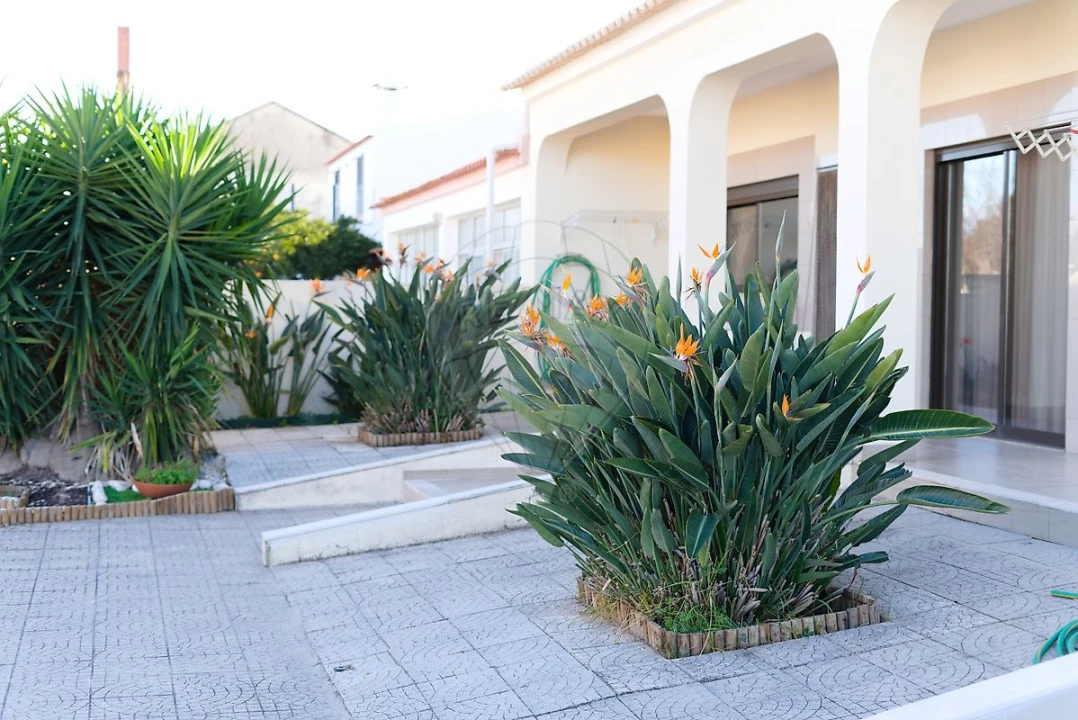 Moradia T4 para Venda em Sarilhos Grandes Foto 33