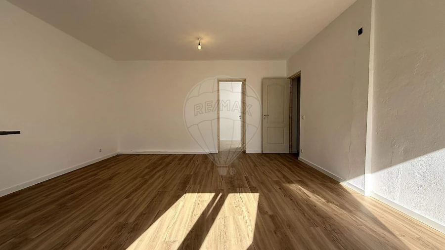 Moradia T3 para Arrendamento em Alhadas Foto 16