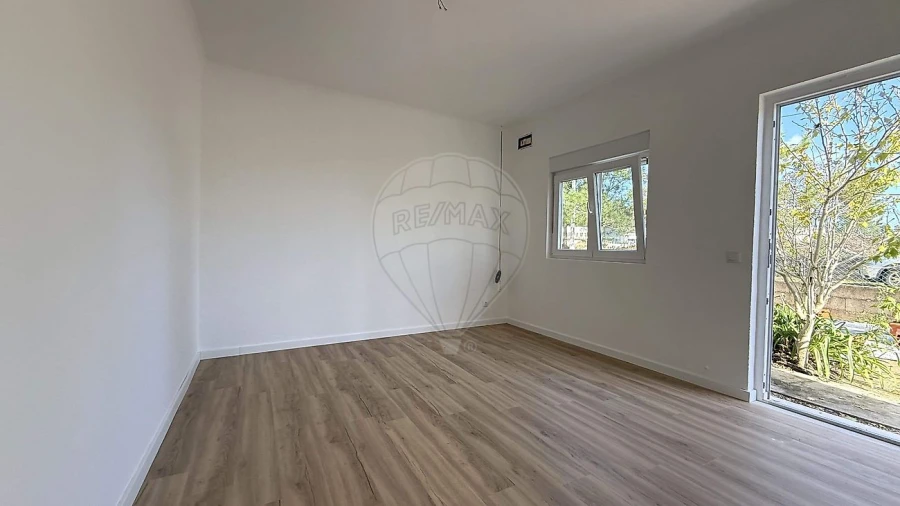 Moradia T3 para Arrendamento em Alhadas Foto 2