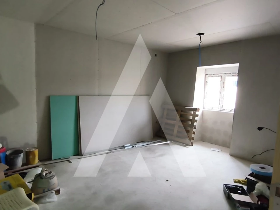 Moradia T2 para Venda em Lamas e Cercal Foto 6