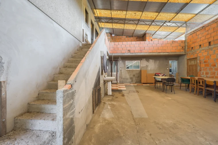 Moradia T3 para Venda em Requeixo, Nossa Senhora de Fátima e Nariz Foto 28