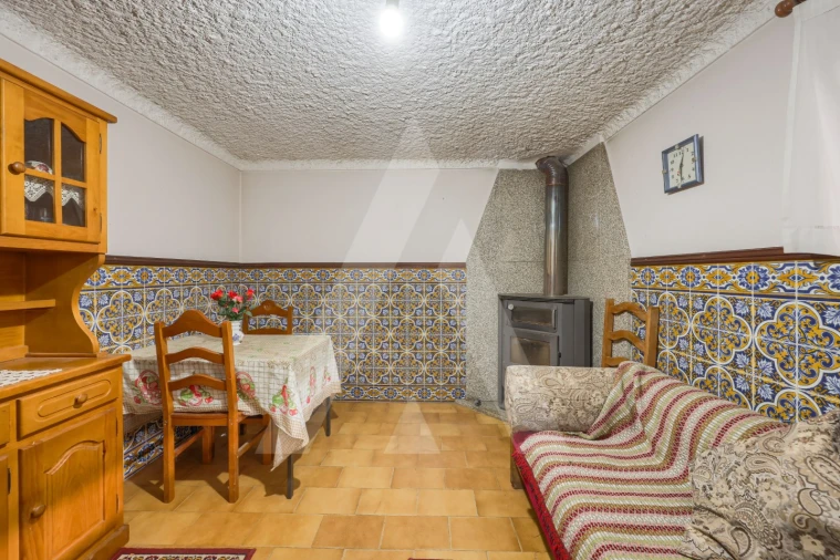 Moradia T3 para Venda em Requeixo, Nossa Senhora de Fátima e Nariz Foto 38