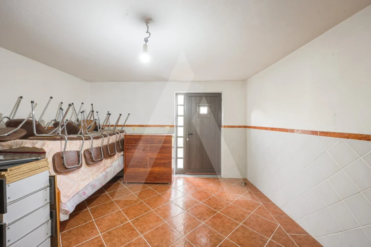 Moradia T3 para Venda em Requeixo, Nossa Senhora de Fátima e Nariz Foto 48