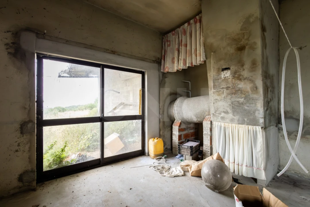 Armazém para Arrendamento em Alcobaça e Vestiaria Foto 23