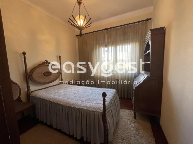 Moradia T3 para Venda em Almalagues Foto 7