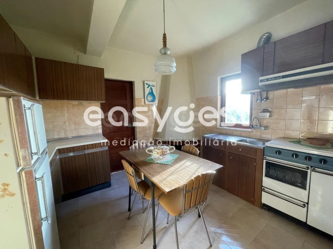 Moradia T3 para Venda em Almalagues Foto 18